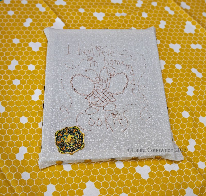 Beez By Tricia Cribbs Embroidery Design